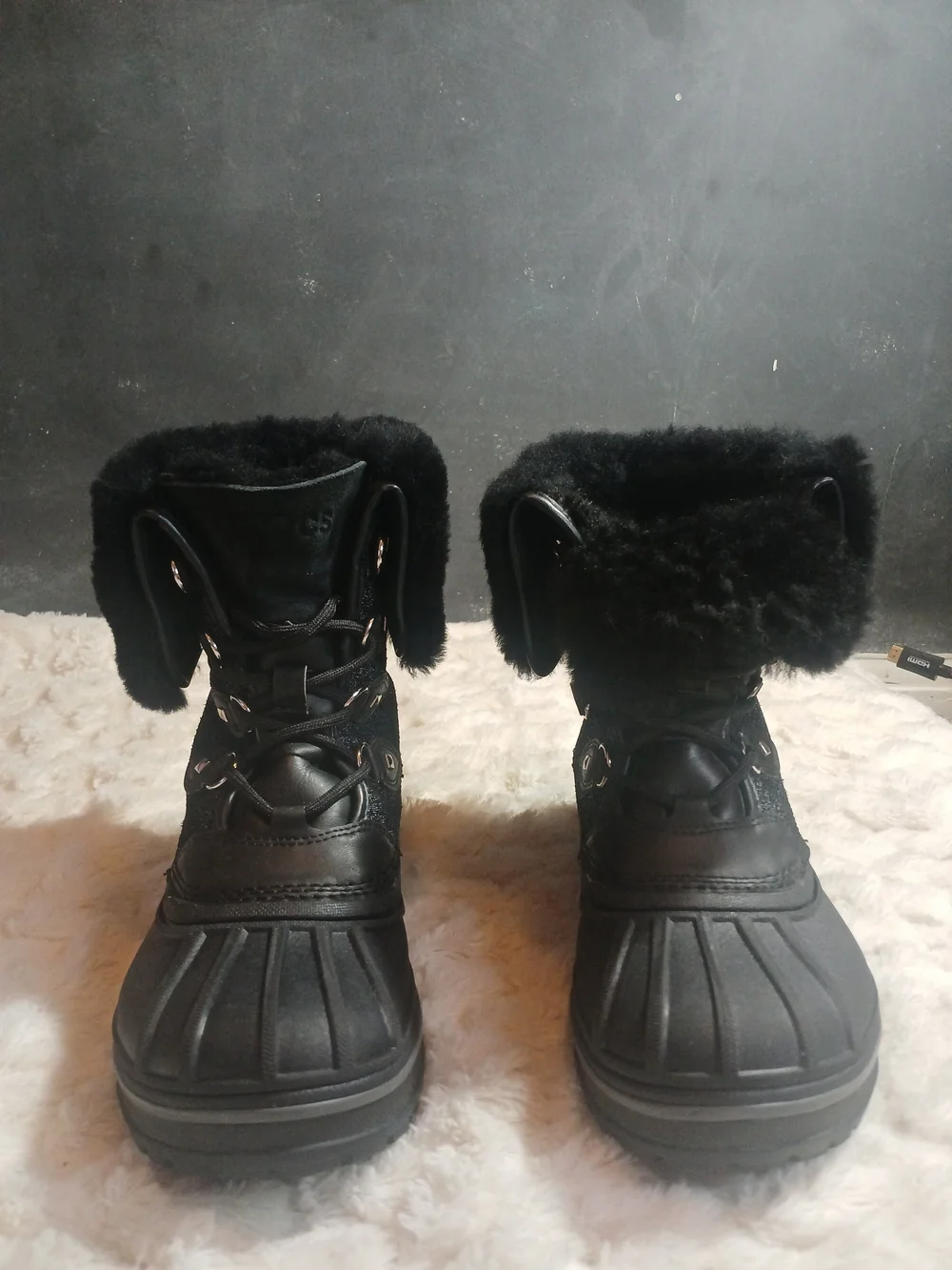 Crocs W7 Allcast II Luxe Snow Boots Black Shimmer Waterproof Winter Duck Boots